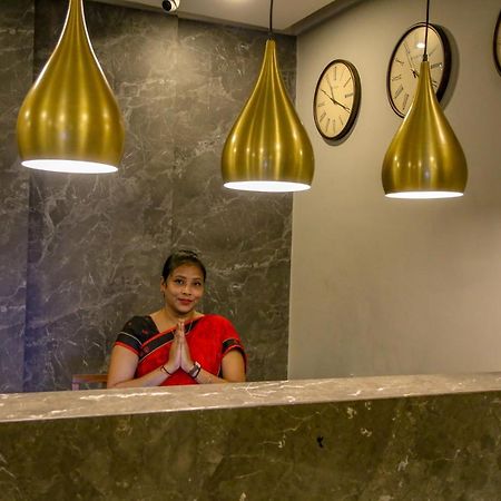 Four Leaf Hotel - Sapphire Blue, Varanasi Exterior photo